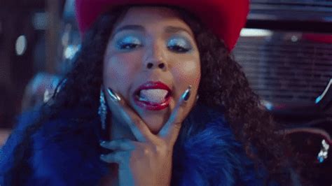 lizzo gif